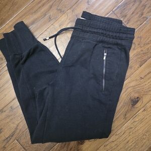 Black Fundamental Performace Joggers sz L